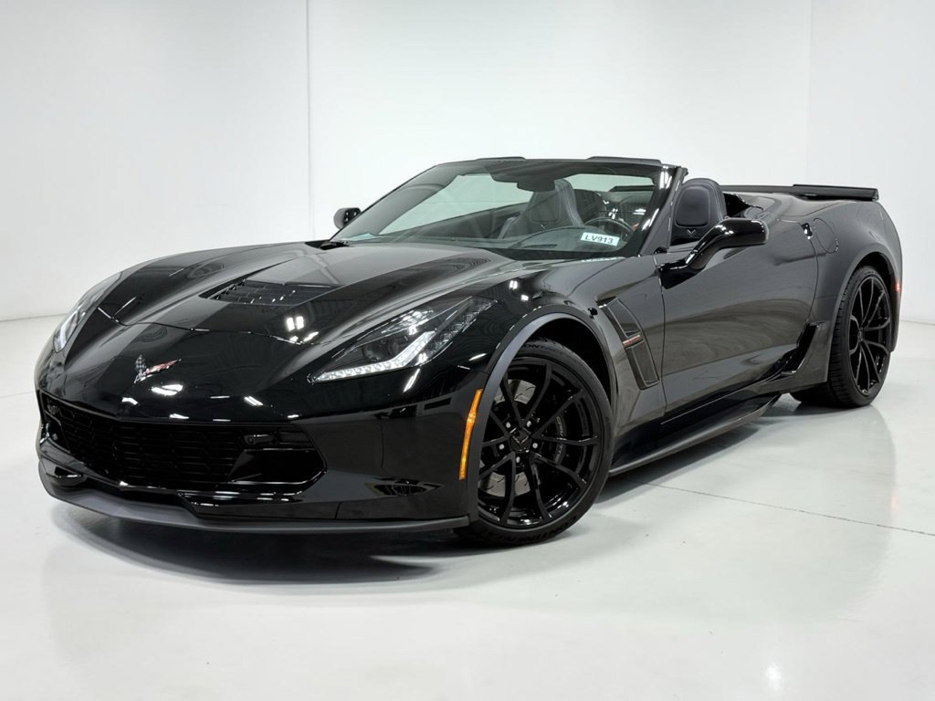 Used 2017 Chevrolet Corvette Grand Sport RWD image 2
