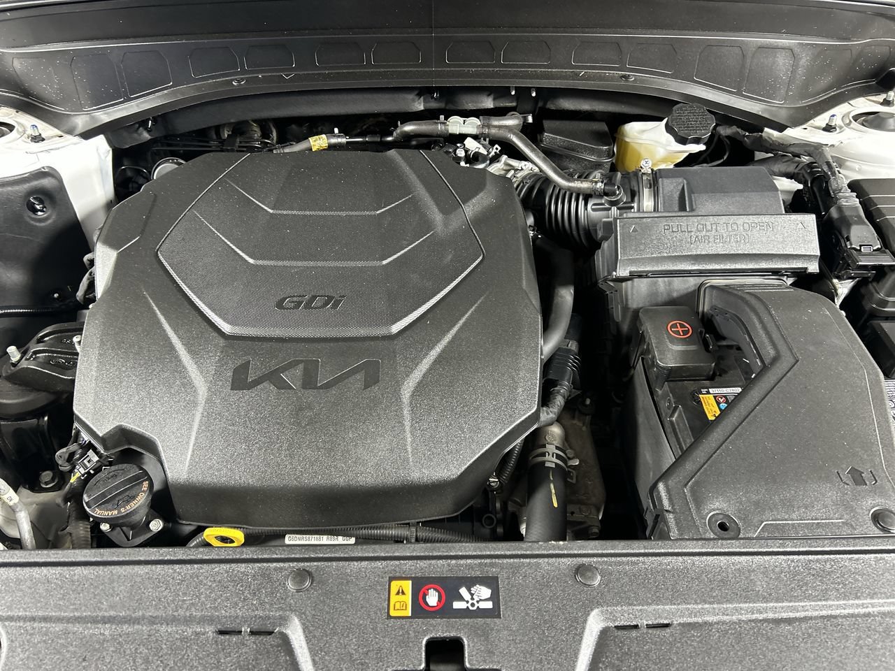 Used 2025 Kia Telluride S FWD image 12