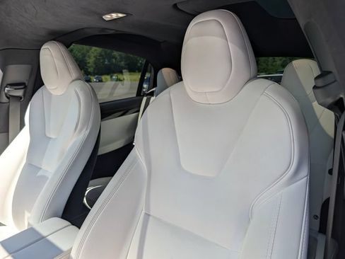Used 2020 Tesla Model X Long Range AWD/4WD image 13