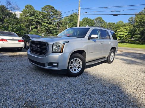 Used 2016 GMC Yukon SLT w/ Open Road Package AWD/4WD image 1