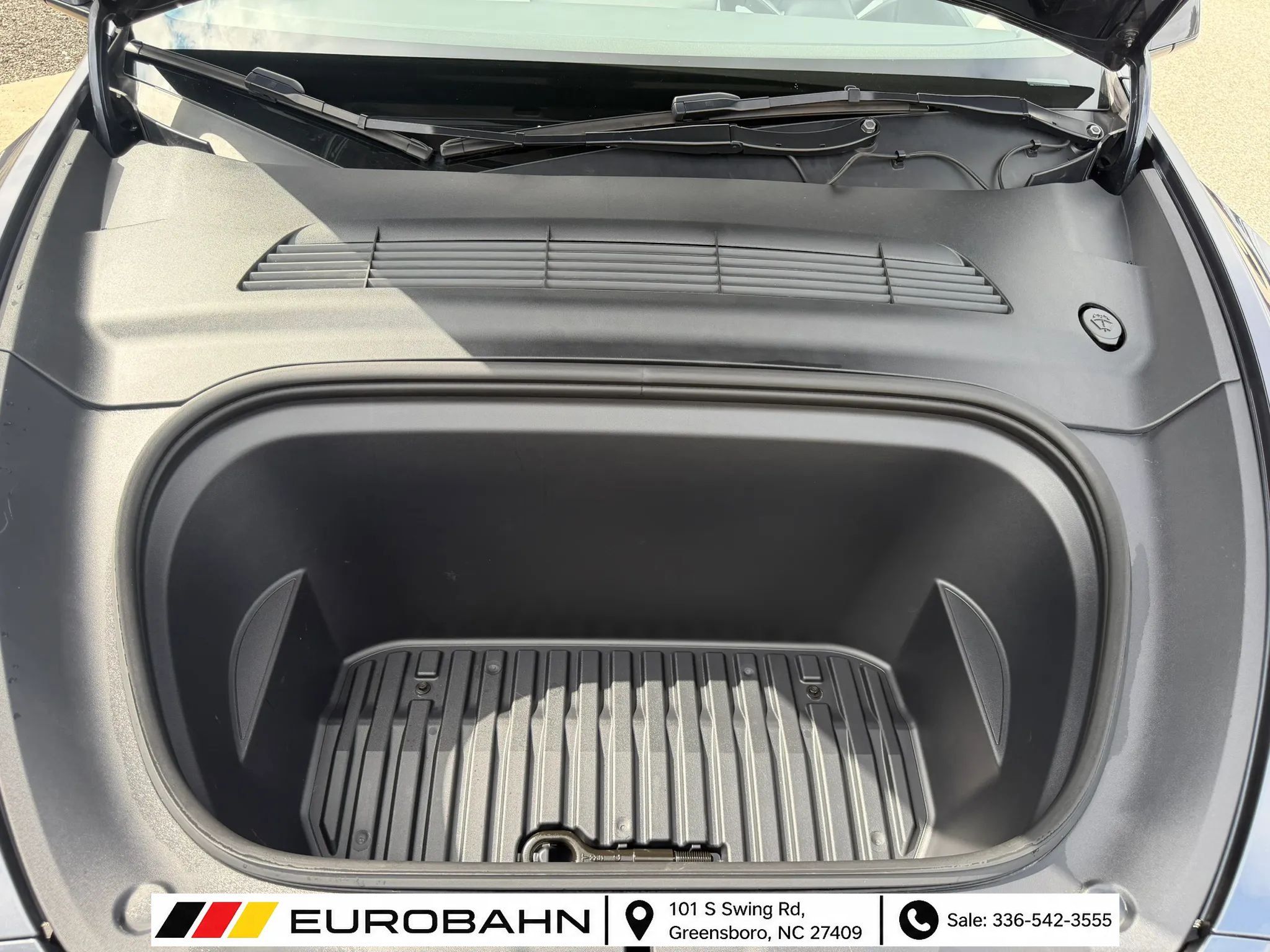 Used 2023 Tesla Model Y Performance AWD/4WD image 27