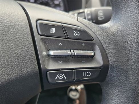 Certified 2023 Hyundai Kona SE image 24