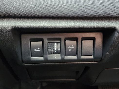 Used 2025 Subaru Outback Premium w/ Popular Package #1 AWD/4WD image 22