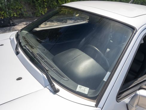 Used 1991 Porsche 928 S4 RWD image 31