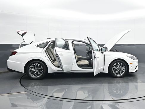 Used 2023 Hyundai Sonata SEL w/ Cargo Package image 27