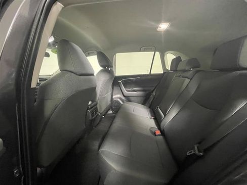 Used 2023 Toyota RAV4 LE AWD/4WD image 10