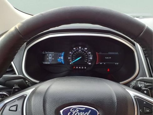 Used 2016 Ford Edge SEL w/ Equipment Group 201A AWD/4WD image 12