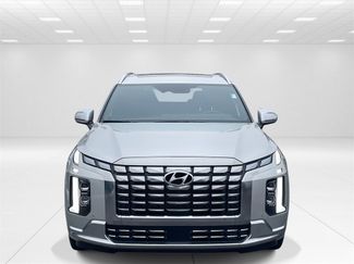 Used 2024 Hyundai Palisade Calligraphy video 2