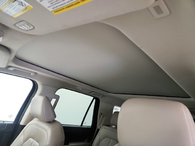 Used 2024 Ford Expedition Limited RWD image 15