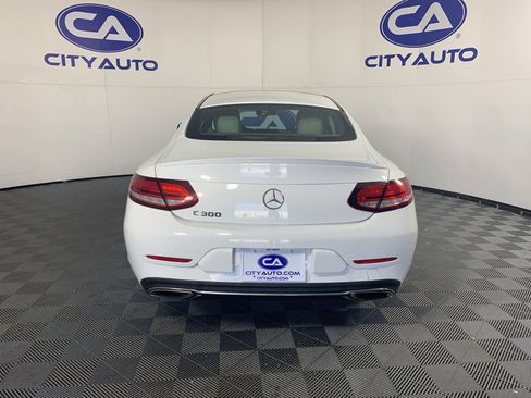 Used 2019 Mercedes-Benz C 300 Coupe w/ Premium Package image 4