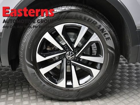 Used 2024 Volkswagen Tiguan S AWD/4WD image 8
