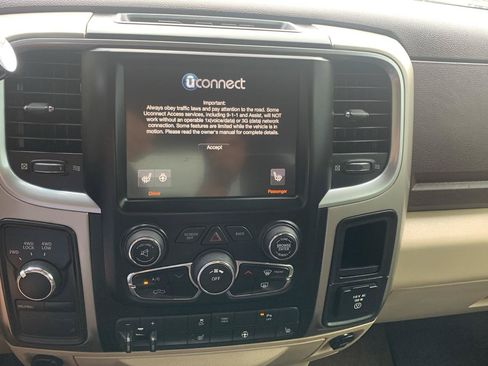 Used 2015 RAM 3500 Big Horn AWD/4WD image 26