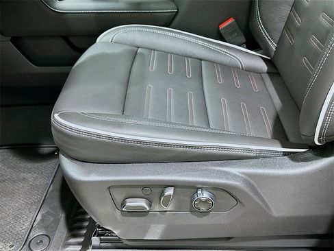 New 2026 GMC Sierra 1500 AT4X image 20