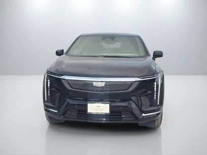 New 2026 Cadillac Optiq Luxury 1