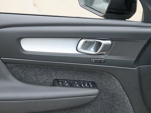 New 2026 Volvo XC40 B4 Plus w/ Climate Package image 12