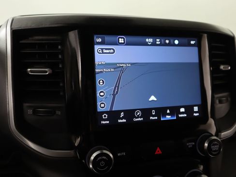 Used 2022 RAM 1500 Big Horn image 7