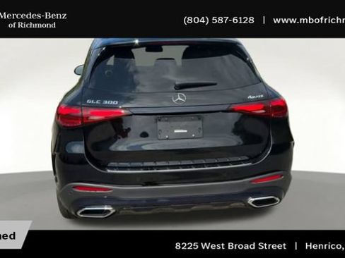 Used 2024 Mercedes-Benz GLC 300 4MATIC image 9