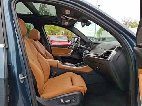 Used 2025 BMW X5 xDrive40i w/ Premium Package AWD/4WD image 15