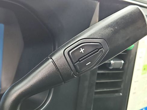 Used 2023 Ford F350 Lariat image 16