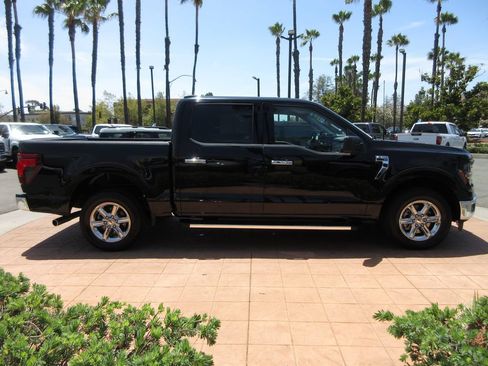 Used 2025 Ford F150 XLT w/ Equipment Group 301A Standard RWD image 5