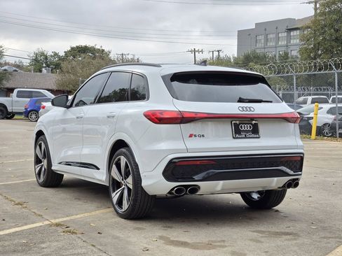 New 2025 Audi SQ5 Premium Plus image 11