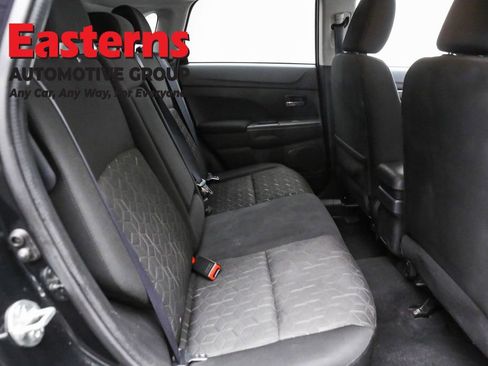 Used 2023 Mitsubishi Outlander Sport ES AWD/4WD image 22