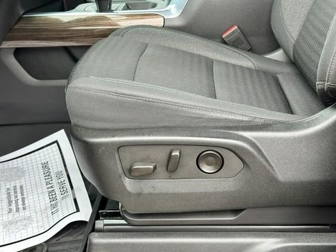 Certified 2022 Chevrolet Silverado 1500 LT Trail Boss w/ Convenience Package II image 17