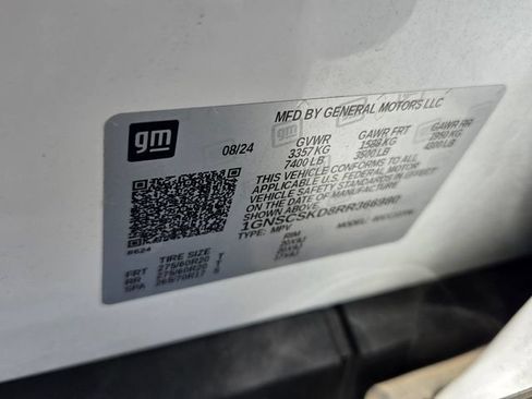 Used 2024 Chevrolet Tahoe Premier RWD image 18