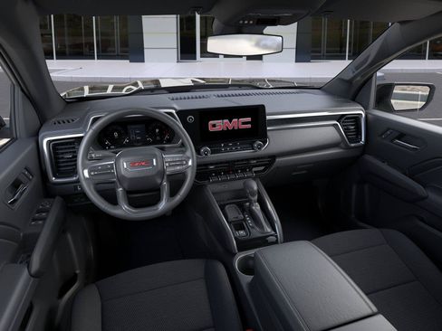 New 2026 GMC Canyon Elevation w/ LPO, Black Badging Package RWD image 15