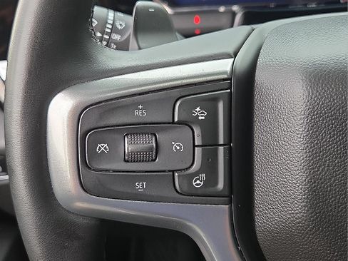 Used 2025 Chevrolet Silverado 1500 LT Trail Boss w/ Convenience Package II AWD/4WD image 19