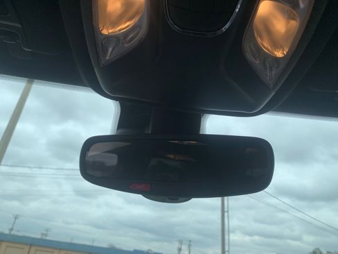 New 2026 Jeep Compass Latitude image 21