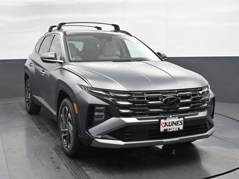 Used 2025 Hyundai Tucson Limited AWD/4WD image 5