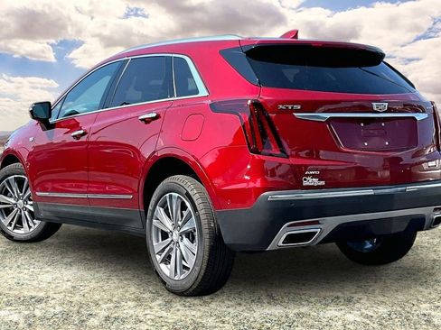 Used 2026 Cadillac XT5 Premium Luxury w/ Driver Assist Package AWD/4WD image 4