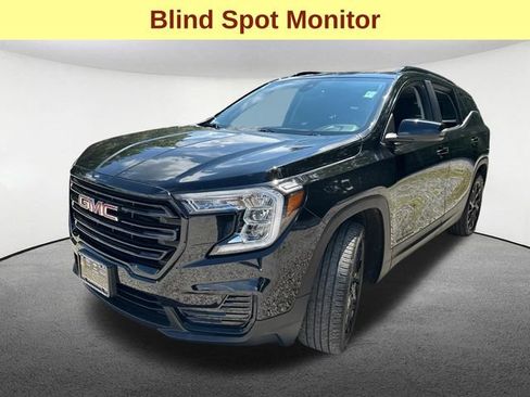 Used 2023 GMC Terrain SLE w/ Driver Convenience Package AWD/4WD image 5