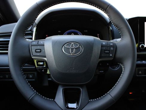 New 2026 Toyota Camry SE AWD/4WD image 27