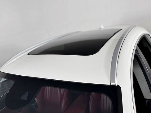 Used 2017 Maserati Levante S image 14