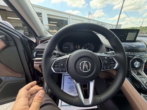 Used 2025 Acura RDX w/ Technology Package AWD/4WD image 14