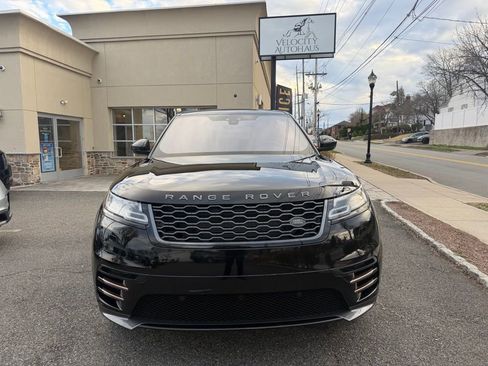 Used 2018 Land Rover Range Rover Velar R-Dynamic SE image 2