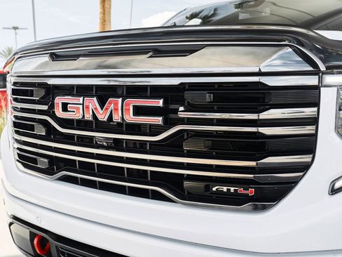 Used 2023 GMC Sierra 1500 AT4 w/ AT4 Premium Package image 6