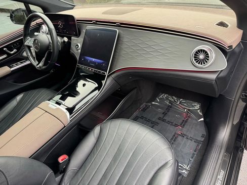 Used 2023 Mercedes-Benz EQS 450+ 4MATIC Sedan image 22