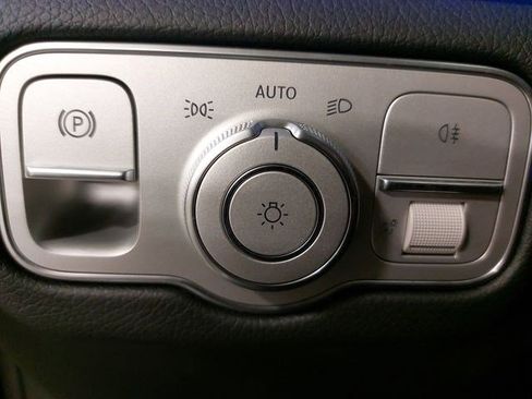 Used 2024 Mercedes-Benz GLE 350 4MATIC image 28