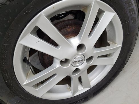 Used 2017 Nissan Versa Note SV w/ Sport Value Package FWD image 31