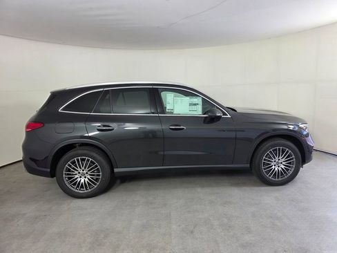 New 2026 Mercedes-Benz GLC 300 image 3