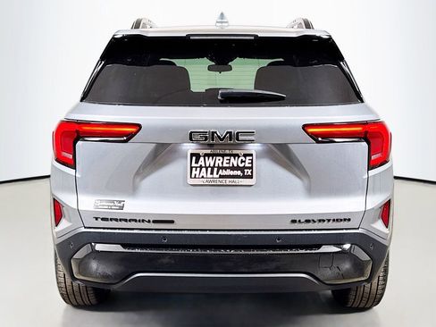 New 2026 GMC Terrain Elevation w/ Elevation Premium Package image 4