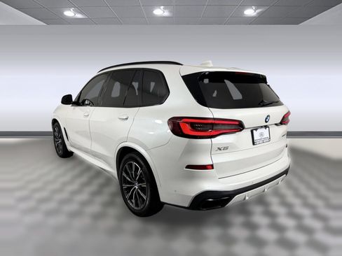 Used 2022 BMW X5 sDrive40i w/ M Sport Package RWD image 3