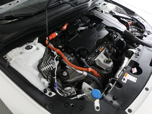 Used 2022 Honda Accord Hybrid image 59