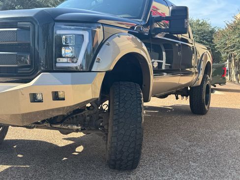 Used 2012 Ford F250 King Ranch w/ King Ranch w/Chrome Pkg AWD/4WD image 5