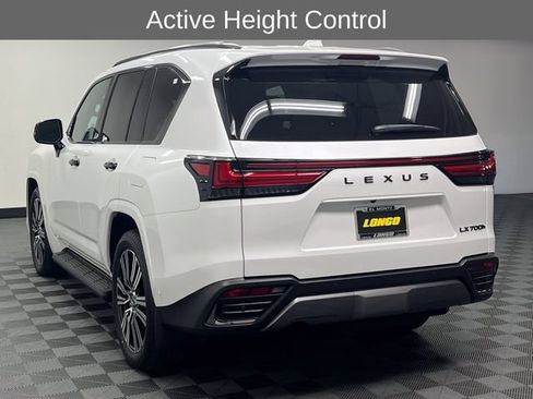Certified 2026 Lexus LX 700h Luxury w/ Appearance Package AWD/4WD image 7