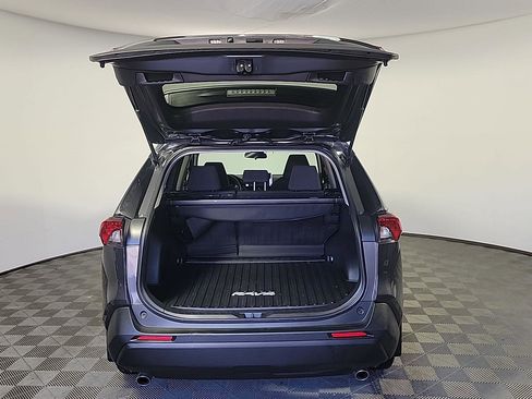 Used 2023 Toyota RAV4 LE image 6