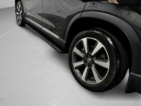 Used 2025 Honda Pilot Touring image 42